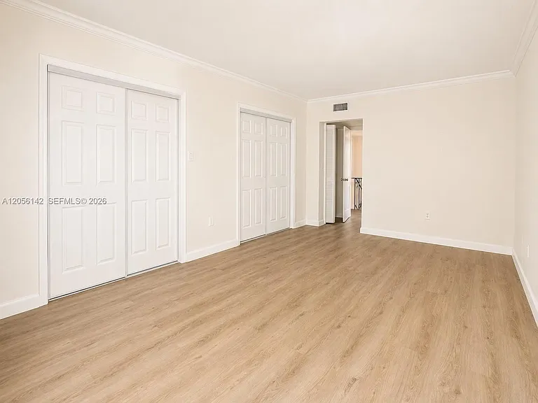 1607 NE 105th St #3-7 — Photo 19