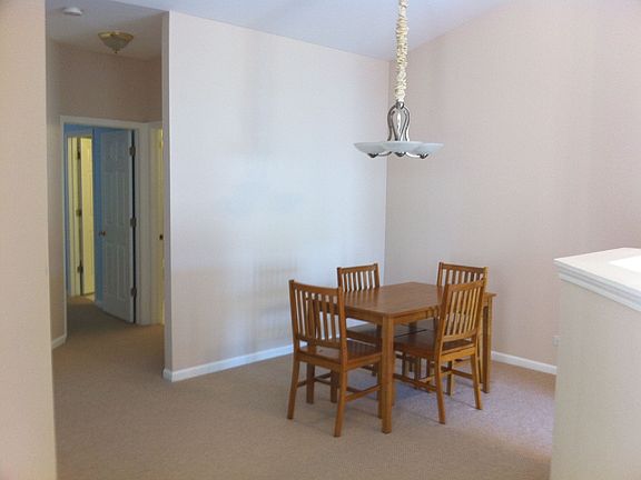 3rd image of 4048 Hennepin Dr