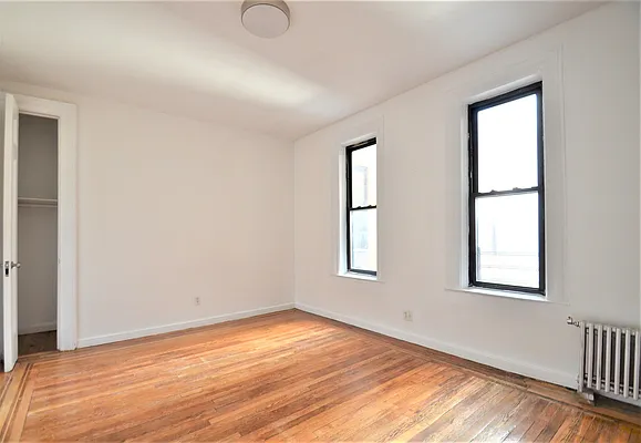 Rented by CITY SKYLINE REALTY INC | media 24