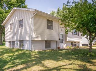 2900 9th St, Marion, IA 52302