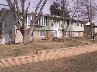 3830 Canyon Lake Dr, Rapid City, SD 57702