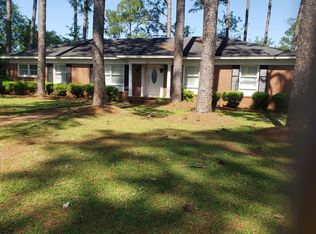 1812 Robinhood Rd, Albany, GA 31707