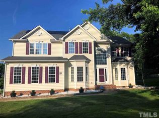 601 Orchard Pl, Hillsborough, NC 27278