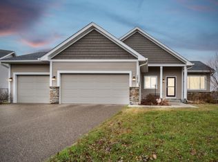 1277 Trail Way, New Richmond, WI 54017