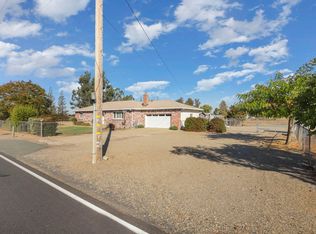 12801 E Jahant Rd, Acampo, CA 95220