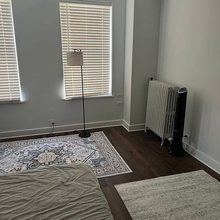 1st image of 2934 N Neva Ave #1