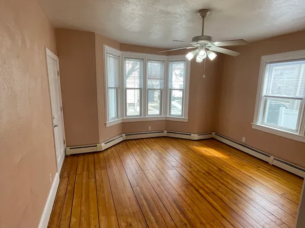 292 Grove St Floor 1, Providence, RI 02909