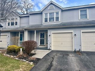 520 Meadow Dr, Utica, NY 13502