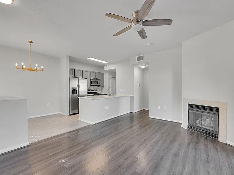 5534 Lewis St #101 — Photo 6