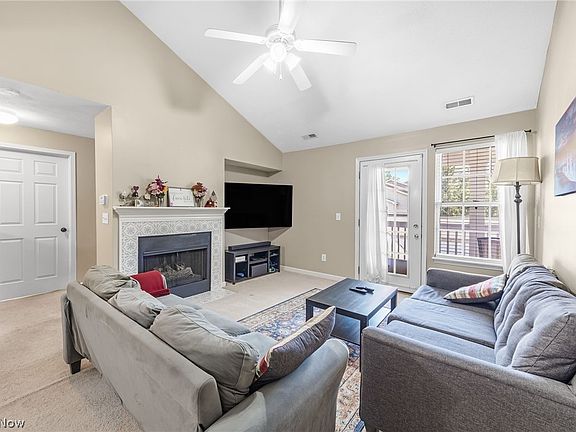 2nd image of 14943 Lenox Dr #523