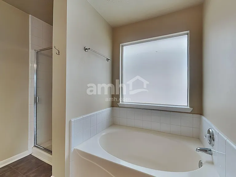 26887 Castlecliff Ln — Photo 15