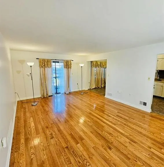 144 Beverly Hill Ter #B — Photo 3