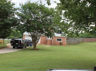 628 Rivermill Rd, Bethlehem, GA 30620