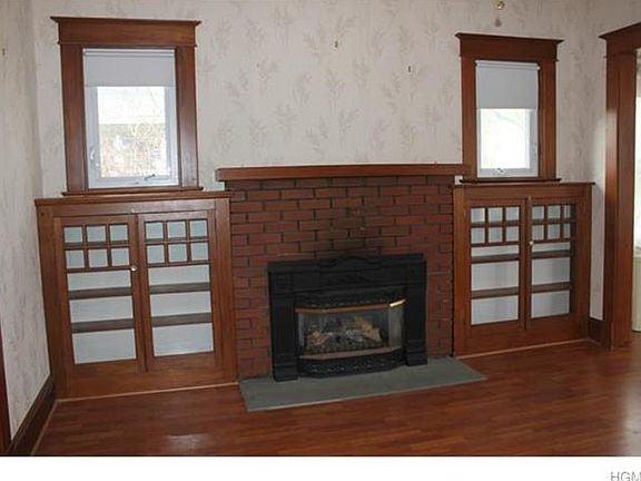 4th image of 66 E Washington Ave