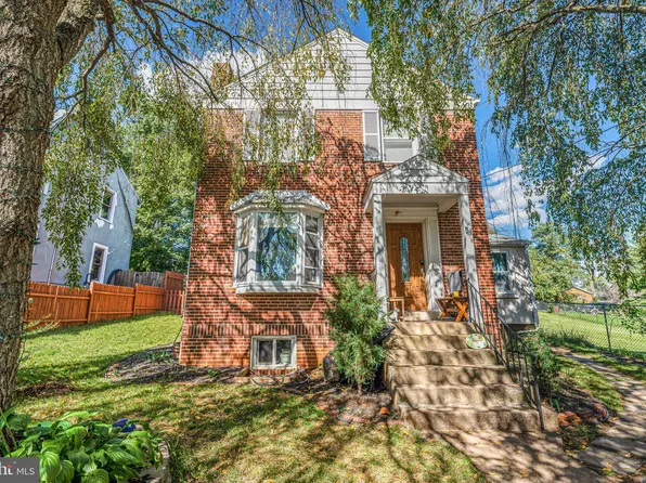 34 Fairview Ave, Front Royal, VA 22630
