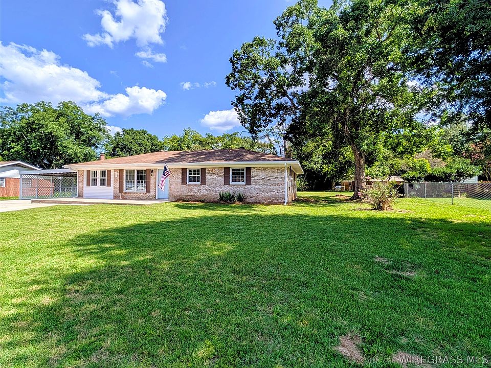 1st image of 228 Sharon Ln