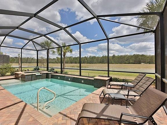 3rd image of 10598 Carena Cir