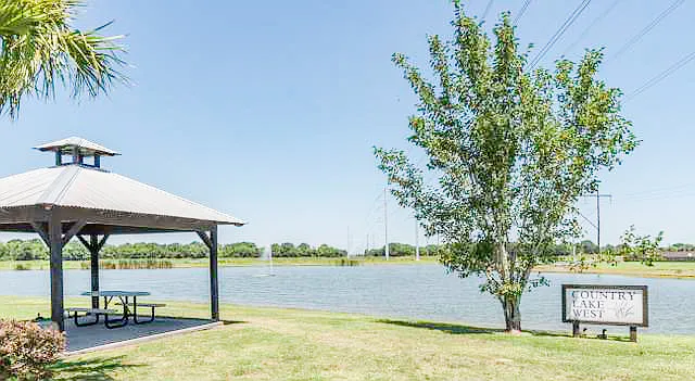 common area- pond and sitting area