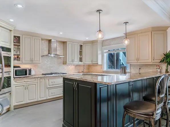 2156 Gerritsen Ave, Brooklyn, NY 11229