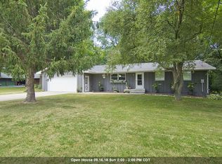 140 Rustic Lake Dr, Colona, IL 61241