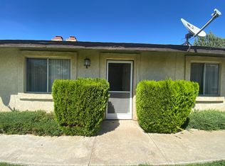 20250 Serrano Rd #14, Apple Valley, CA 92307