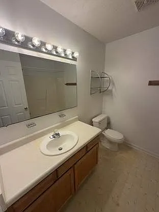 436 Dion Dr — Photo 6