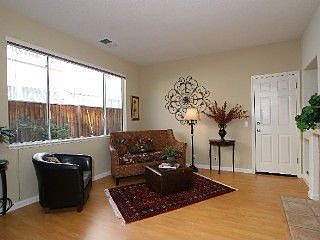 3rd image of 820 Royal Palm Ct