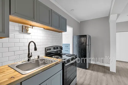 30 Water St Photo 1