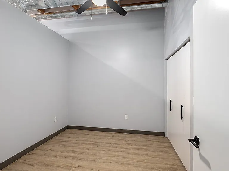 Box Board Lofts — Photo 33