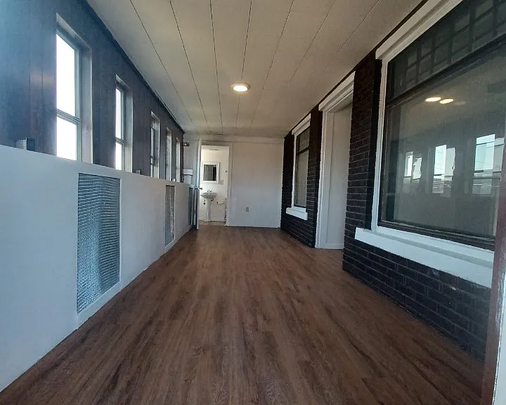 277 Freeport Rd — Photo 3