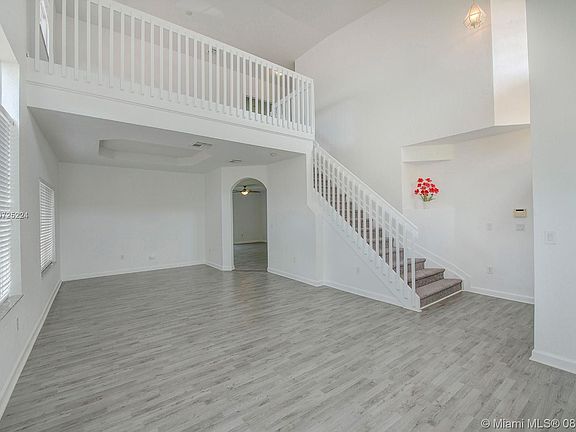 4th image of 22603 SW 94th Ct