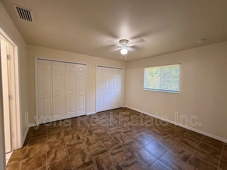 764 Gallo Ave S — Photo 15