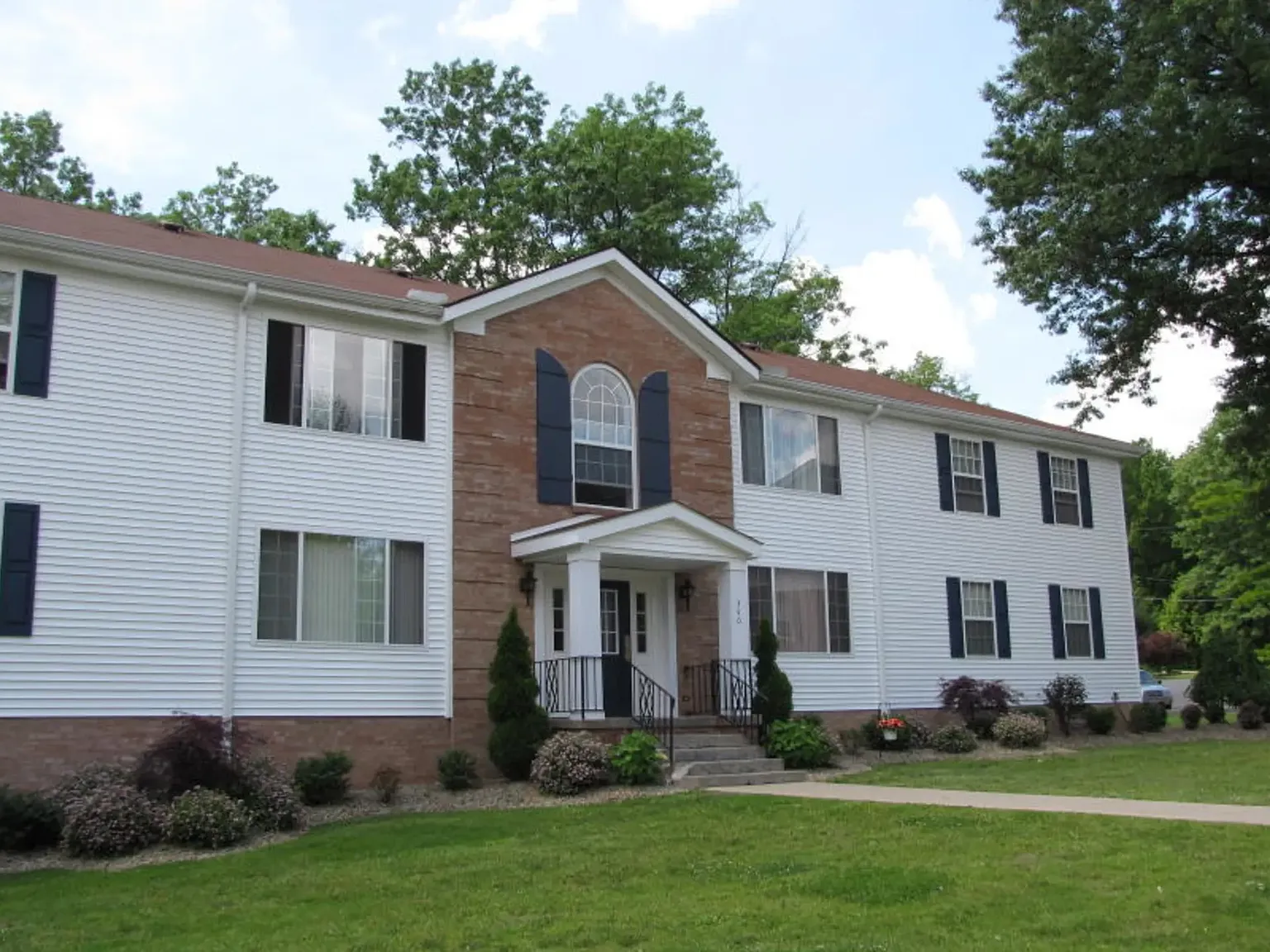 Penngrove Village — Photo 1