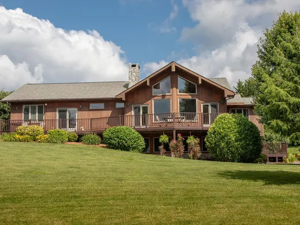 22178 Whitney Ln, Abingdon, VA 24211