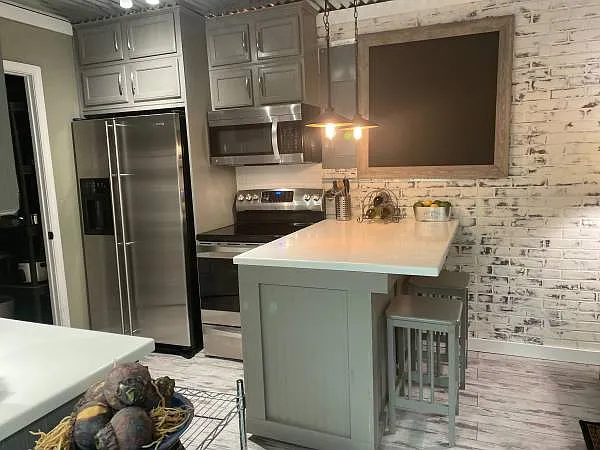 937 Edgewater Cir #937 — Photo 9