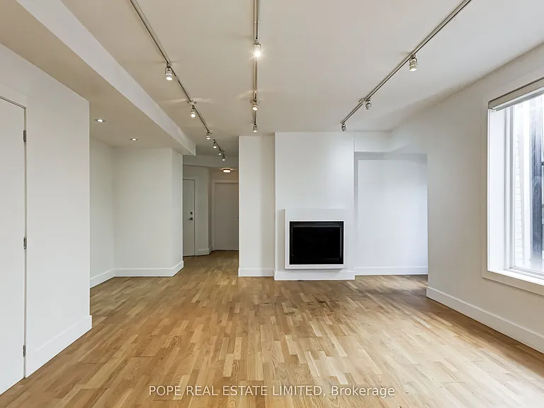427 Crawford St #4 — Photo 13