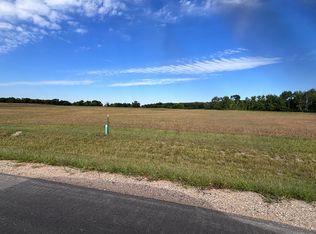 4 Chainview Dr NW, Alexandria, MN 56308