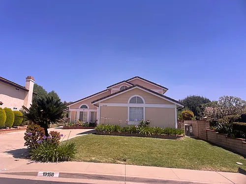 19158 Shakespeare Dr Photo 1