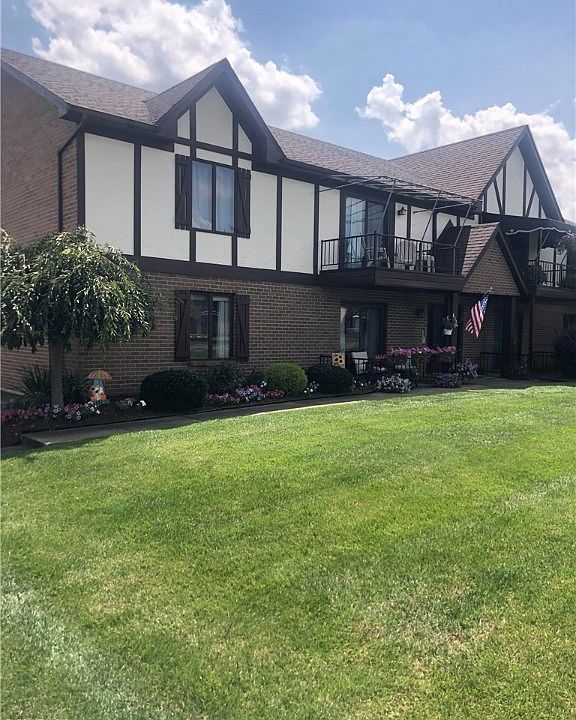 1st image of 835 Pearson Cir Unit 3