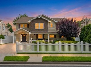 41 Miller Place, Levittown, NY 11756