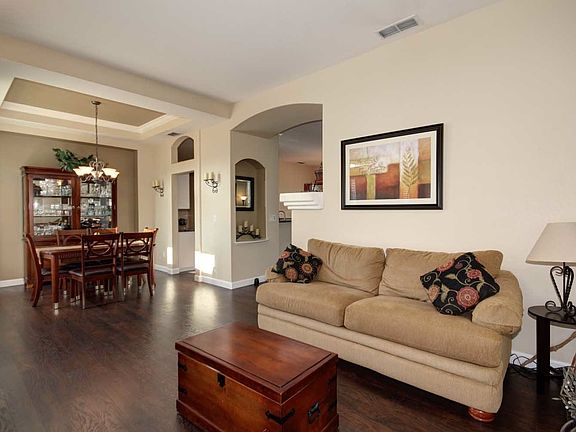 3rd image of 9275 Crosscourt Way