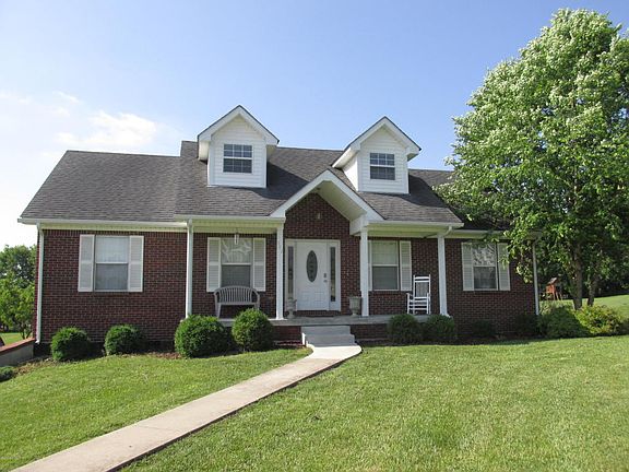 2nd image of 107 Dayhill Ct