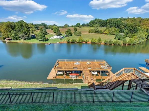 375 Cambridge Ct #B3, Hardy, VA 24101