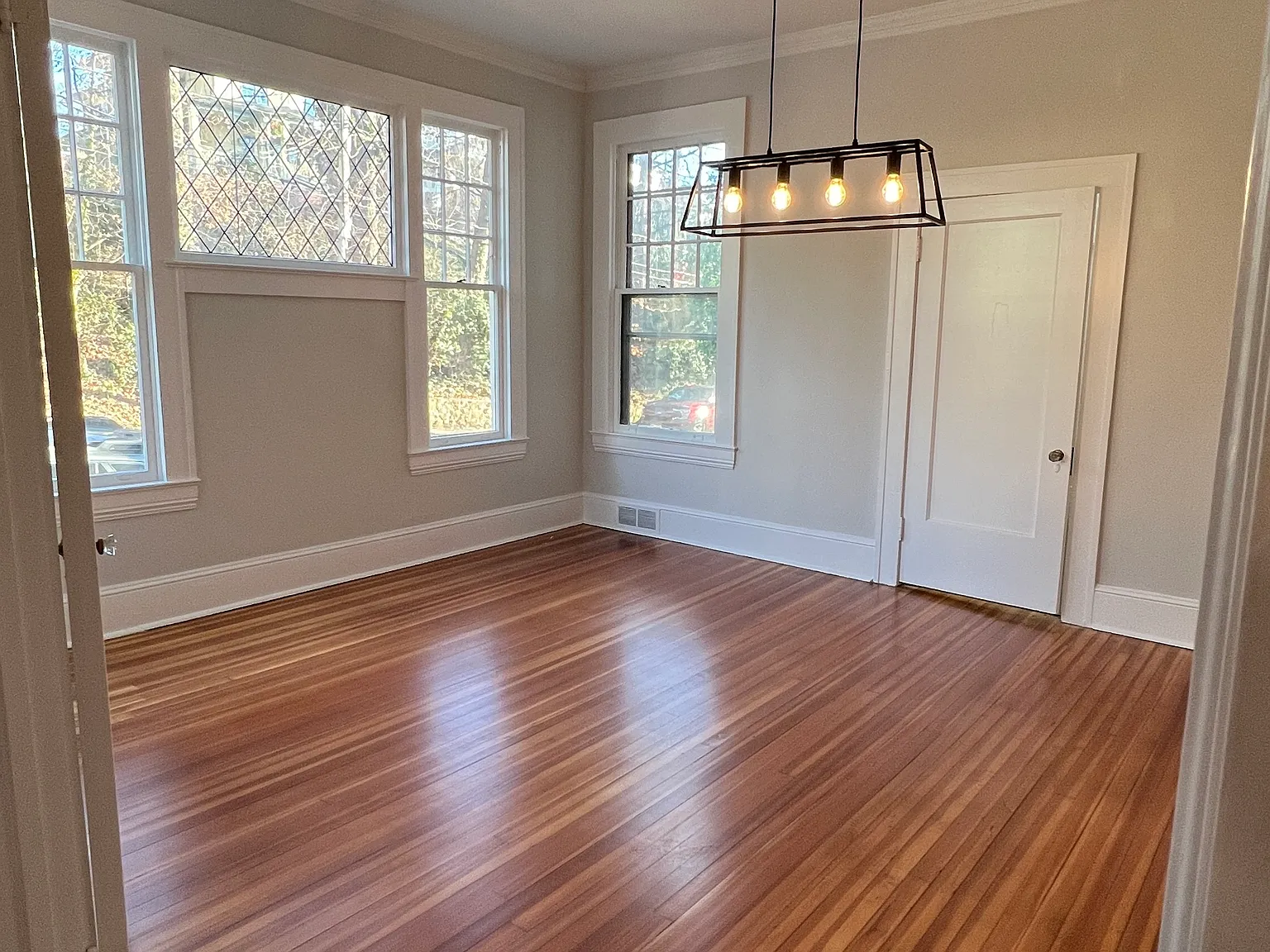 2 bed, 1150 sqft, $1,950 — Photo 4