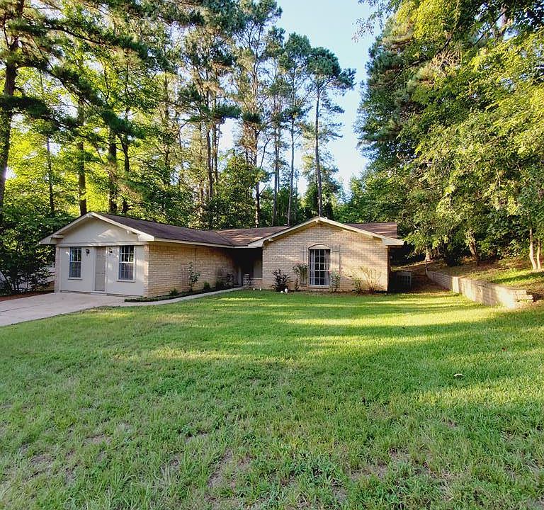 1st image of 1529 Shelton Dr