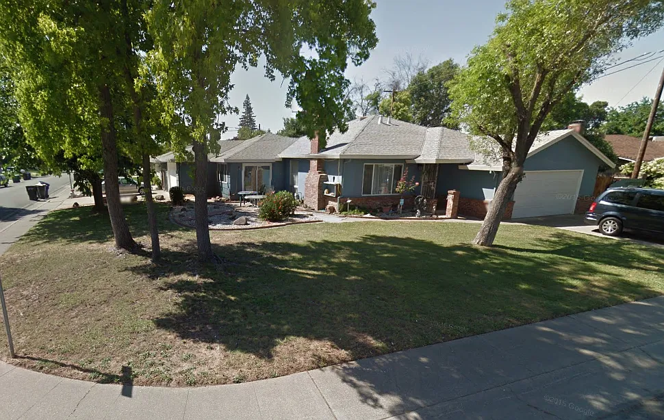 7980 25th Ave photo 1