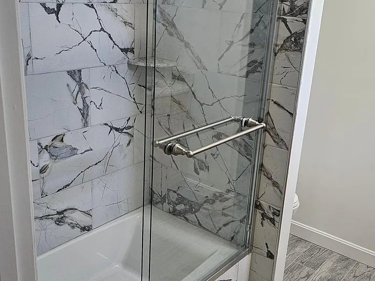 2nd floor bath