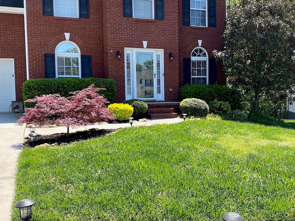 1st image of 4708 Creekrock Ln