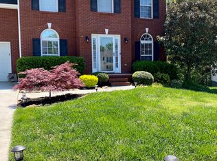 4708 Creekrock Ln, Knoxville, TN 37918