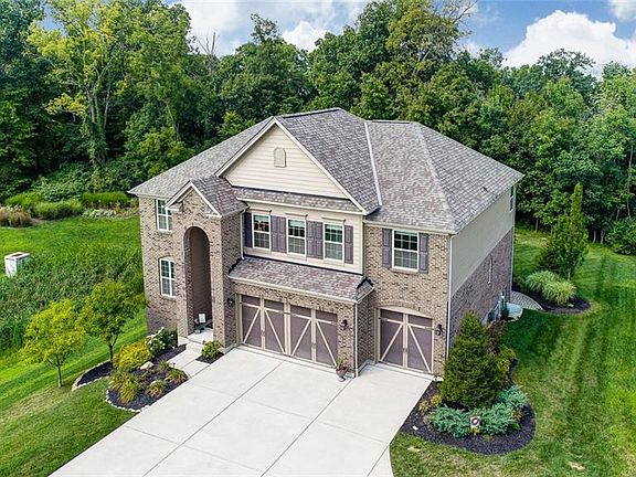 2nd image of 4864 Whispering Creek Ct